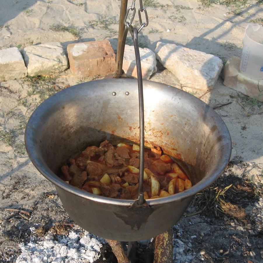 Szentkirály Camping Fantazia Tanya المظهر الخارجي الصورة